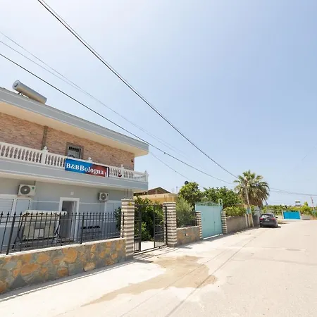 Appartement Bologna Albania *